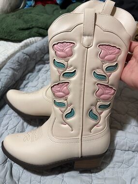 art class Cream Kids Cowboy Boots with Pink & Teal Floral Inset 2